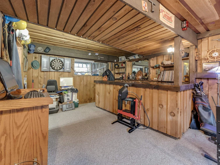 38144 Westway Avenue, Squamish, BC, V8B 0X6 - 24