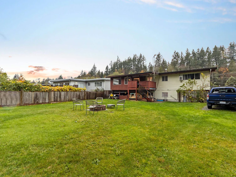 38144 Westway Avenue, Squamish, BC, V8B 0X6 - 31