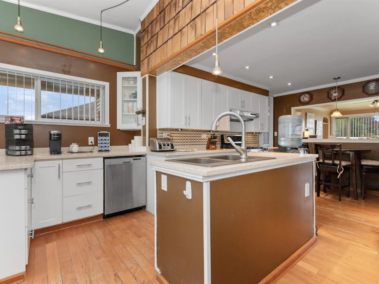 46069 Fourth Avenue, Chilliwack, BC, V2P 1N2 - 12