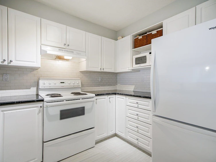 314-10082 132 Street, Surrey, BC, V3T 5V3 - 6