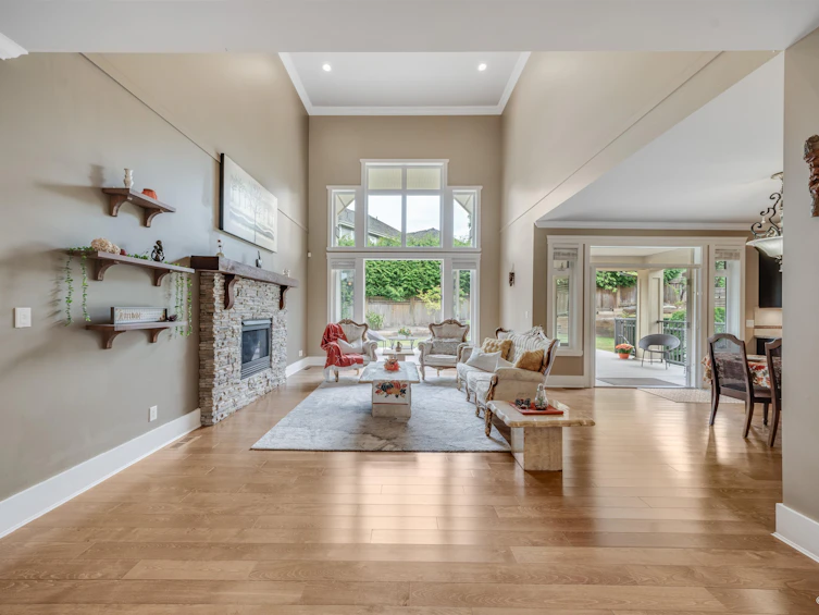 3090 161 Street, Surrey, BC, V3Z 7E1 - 8