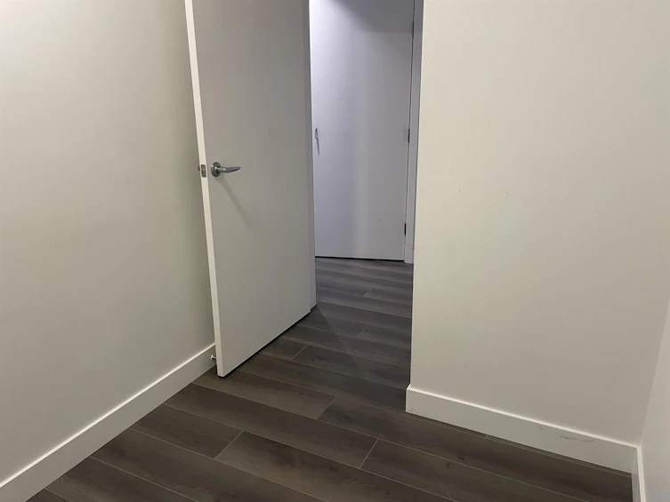 210-8138 Fraser Street, Vancouver, BC, V5X 0J8 - 11