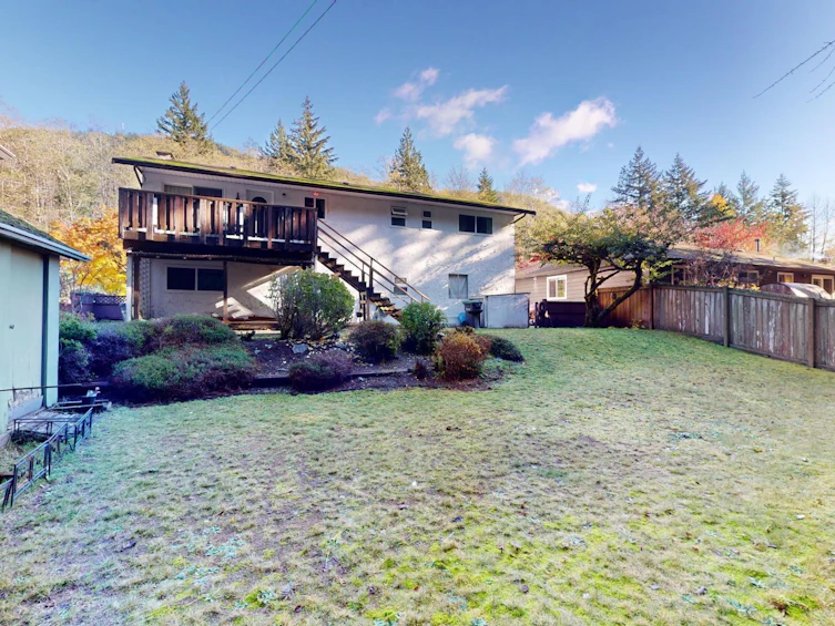 41933 Ross Road, Squamish, BC, V0N 1H0 - 38