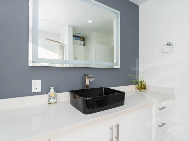 307-9151 No. 5 Road, Richmond, BC, V7A 4T9 - 15
