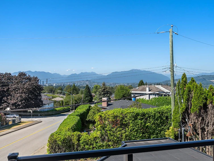6307 Bryant Street, Burnaby, BC, V5E 1S4 - 31