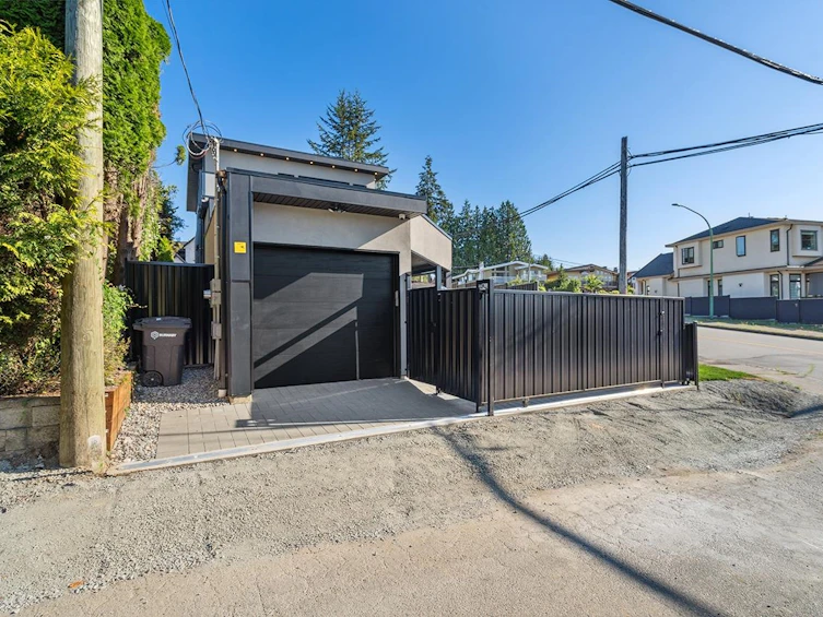 6307 Bryant Street, Burnaby, BC, V5E 1S4 - 36