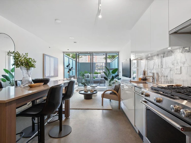 209-231 E Pender Street, Vancouver, BC, V6A 0G3 - 7