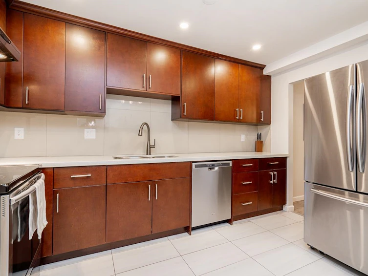 122-8860 No. 1 Road, Richmond, BC, V7C 4C1 - 10