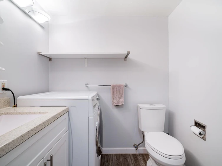 122-8860 No. 1 Road, Richmond, BC, V7C 4C1 - 14