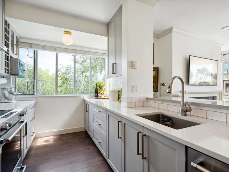 411-2020 SE Kent Avenue, Vancouver, BC, V5P 4X1 - 12