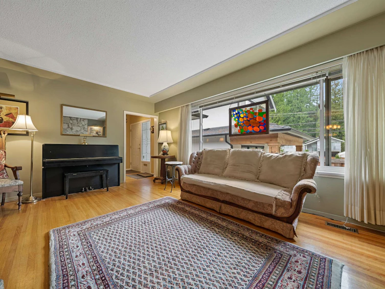 1118 Wendel Place, North Vancouver, BC, V7K 2W1 - 4
