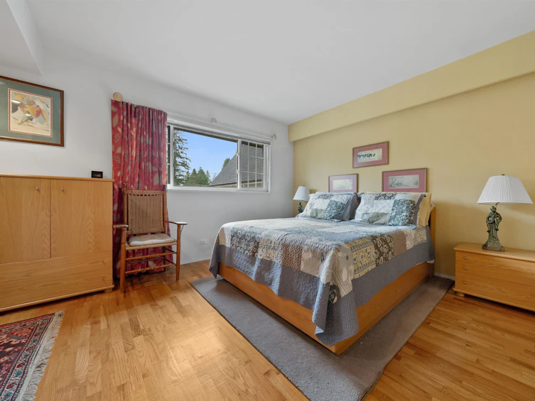 1118 Wendel Place, North Vancouver, BC, V7K 2W1 - 11