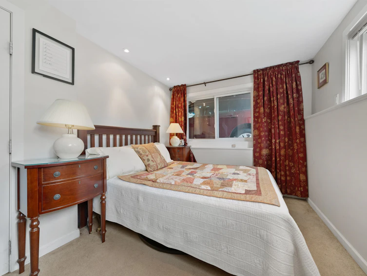 1118 Wendel Place, North Vancouver, BC, V7K 2W1 - 13