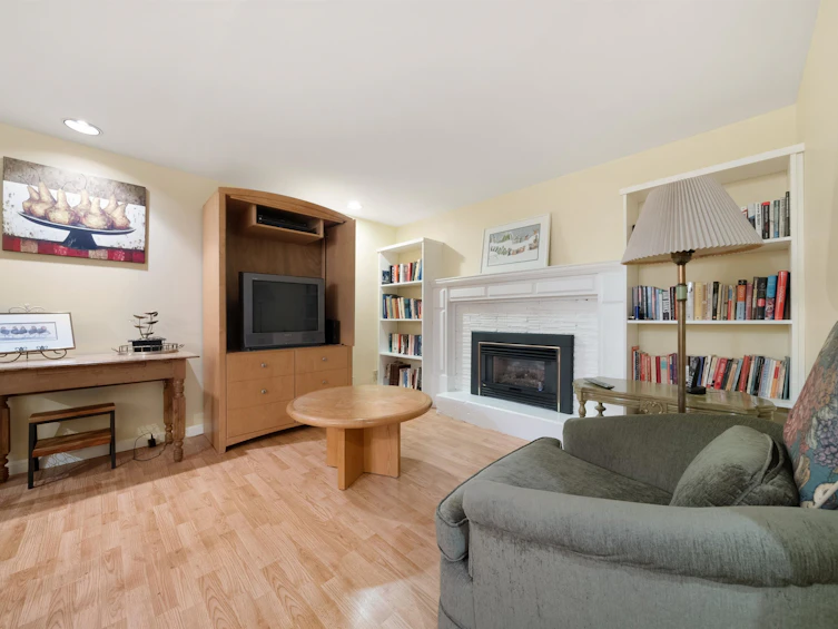 1118 Wendel Place, North Vancouver, BC, V7K 2W1 - 17