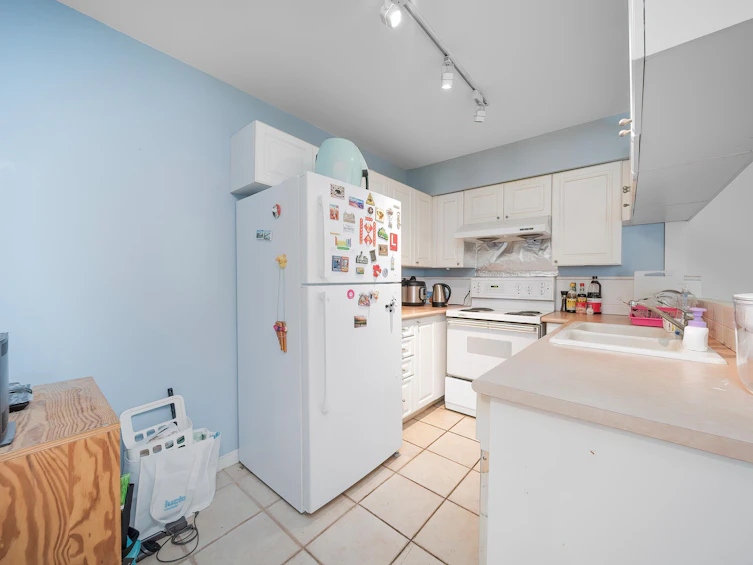 206-5788 Vine Street, Vancouver, BC, V6M 4L8 - 14