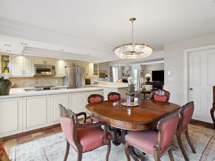 1735 W 16 Avenue, Vancouver, BC, V6J 2L9 - 8