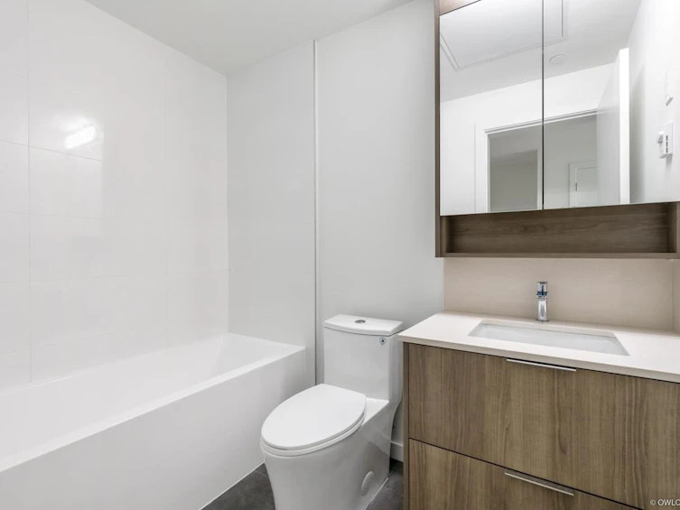 W223-10828 139a Street, Surrey, BC, V3R 0H3 - 4