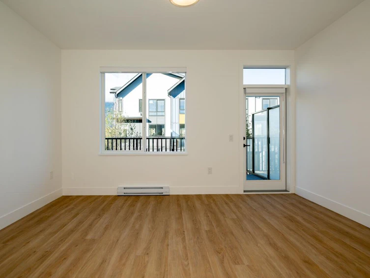 38074 Helm Way, Squamish, BC, V8B 1E6 - 10
