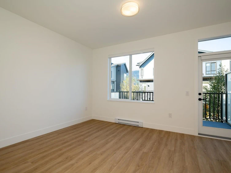 38074 Helm Way, Squamish, BC, V8B 1E6 - 12
