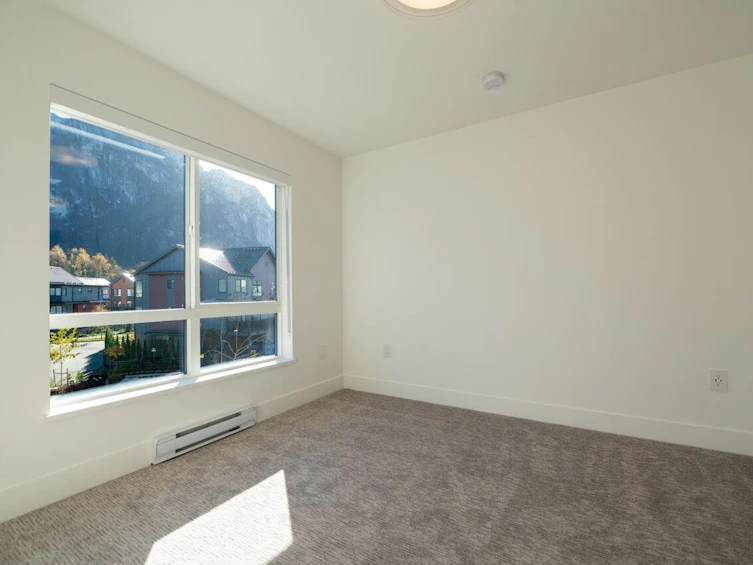 38074 Helm Way, Squamish, BC, V8B 1E6 - 17