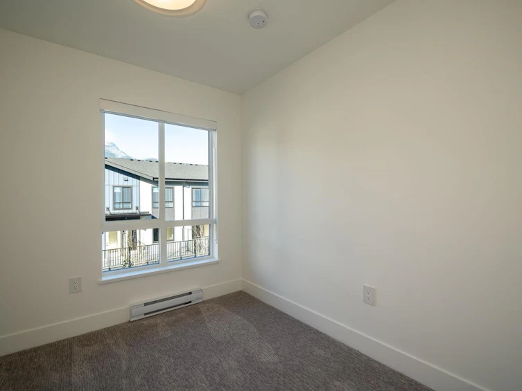 38074 Helm Way, Squamish, BC, V8B 1E6 - 24