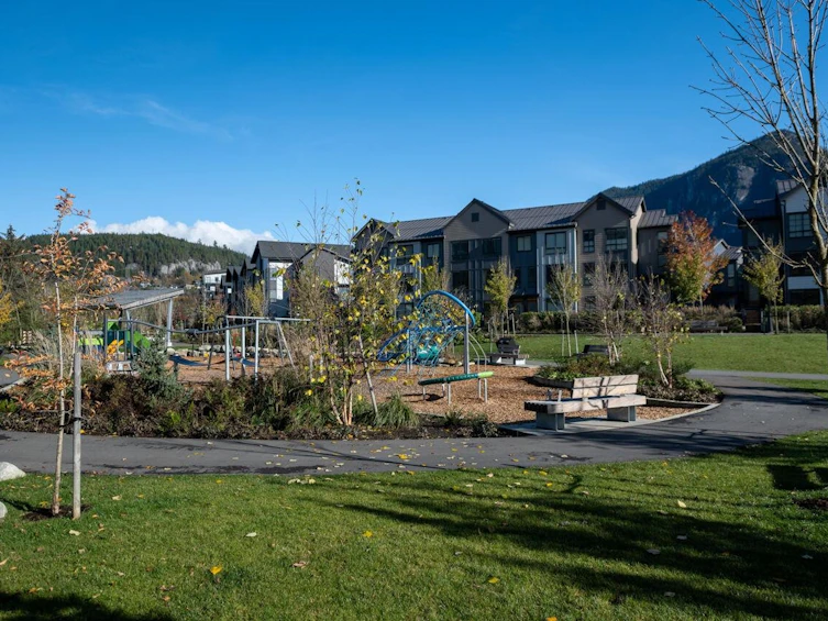 38074 Helm Way, Squamish, BC, V8B 1E6 - 31