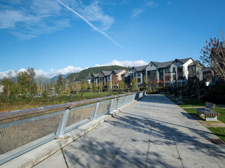 38074 Helm Way, Squamish, BC, V8B 1E6 - 34