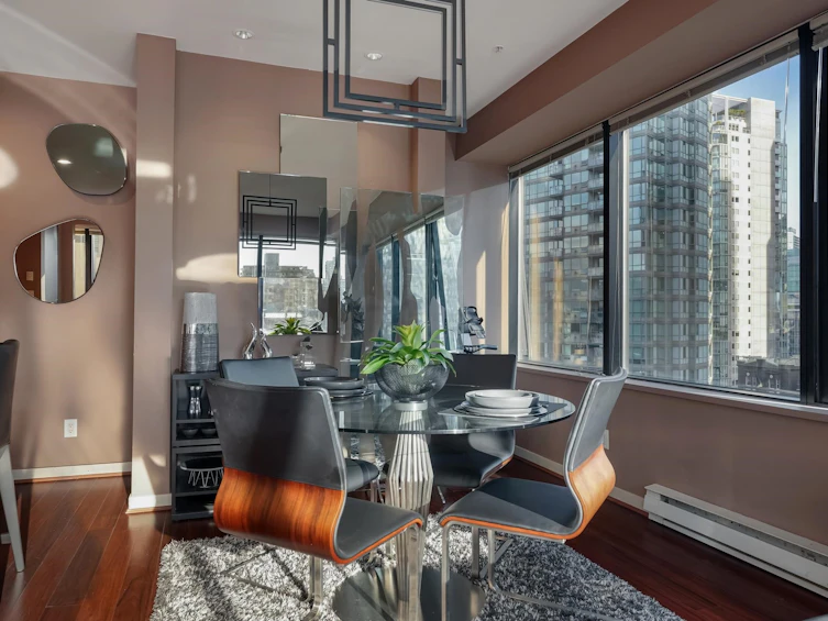 809-1333 W Georgia Street, Vancouver, BC, V6E 4V3 - 4