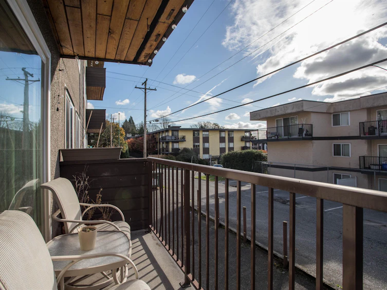 105-241 St. Andrews Avenue, North Vancouver, BC, V7L 3K8 - 14