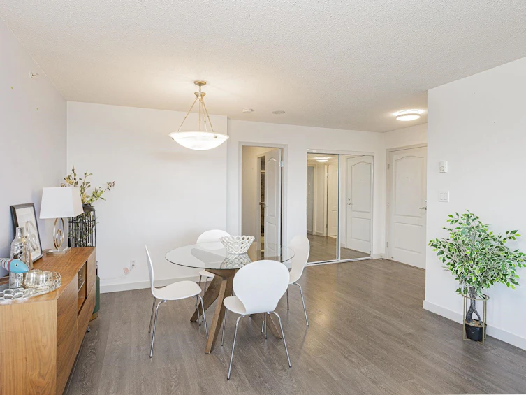 1101-7760 Granville Avenue, Richmond, BC, V6Y 4C2 - 12