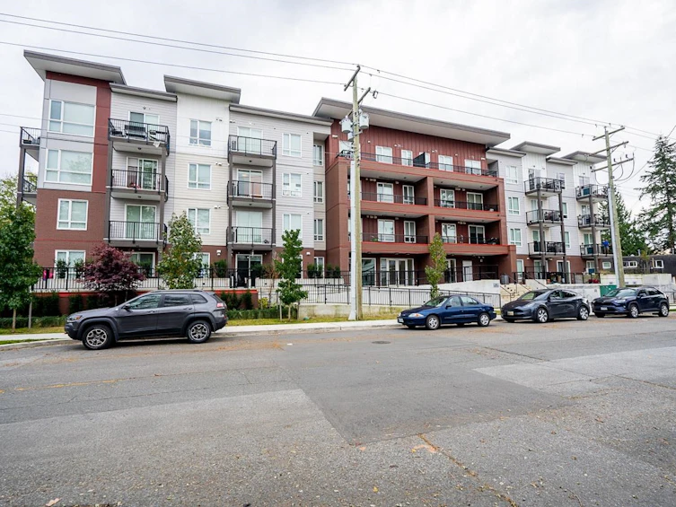 310-5420 208 Street, Langley, BC, V3A 0P8 - 2