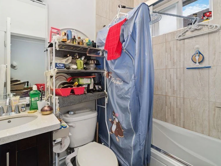 198 E 44th Avenue, Vancouver, BC, V5W 1V6 - 11