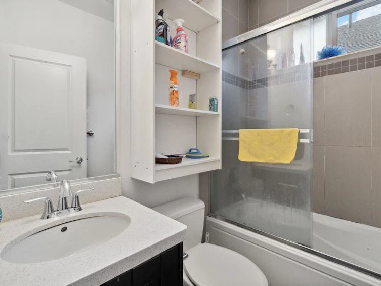198 E 44th Avenue, Vancouver, BC, V5W 1V6 - 12