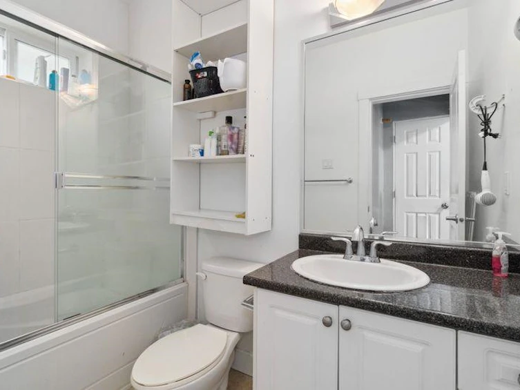 198 E 44th Avenue, Vancouver, BC, V5W 1V6 - 15