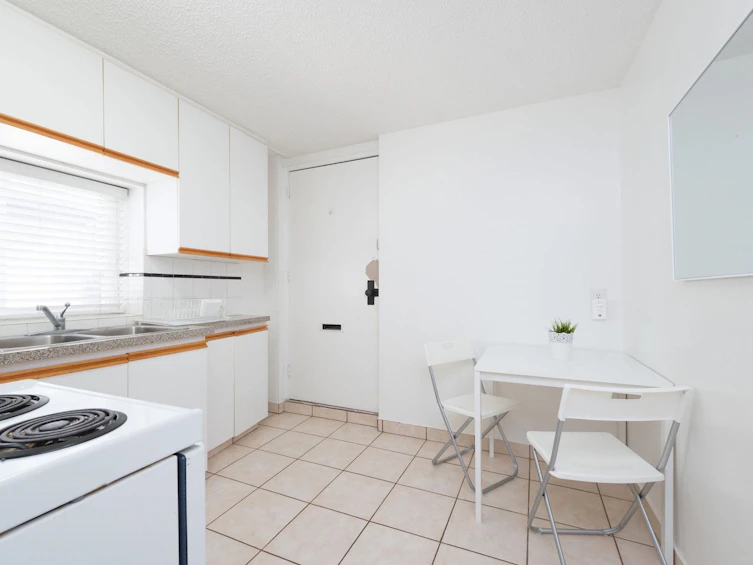 2528 Napier Street, Vancouver, BC, V5K 2W5 - 28