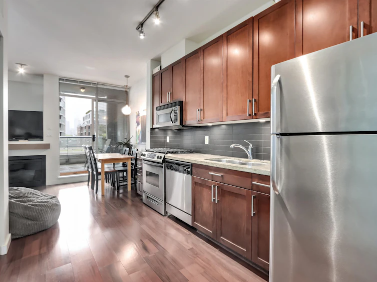 403-2055 Yukon Street, Vancouver, BC, V5Y 4B7 - 5