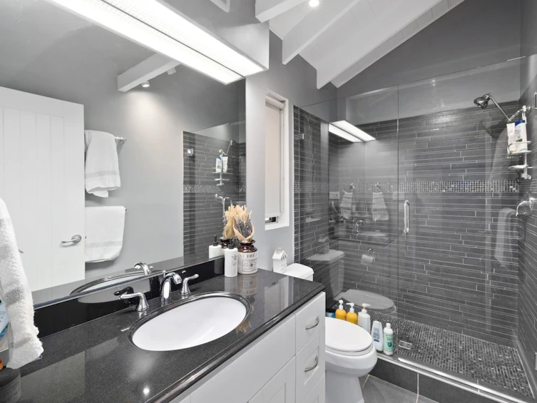 4644 Woodgrove Place, West Vancouver, BC, V7S 2W9 - 14