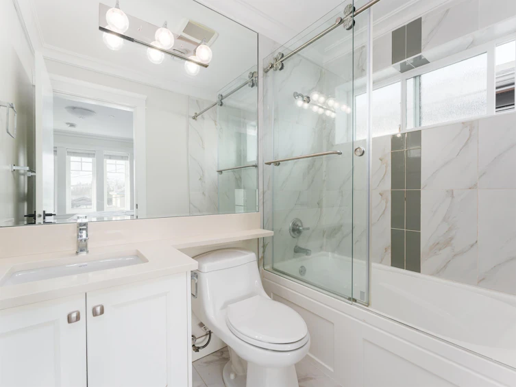 7789 Birch Street, Vancouver, BC, V6P 4R7 - 25