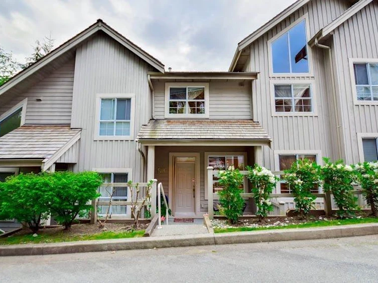 521-1485 Parkway Boulevard, Coquitlam, BC, V3E 3E6 - 3