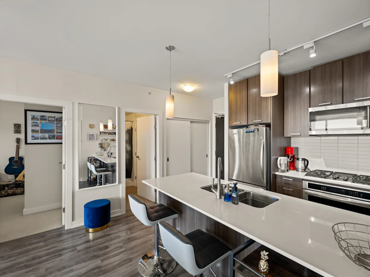 2602-301 Capilano Road, Port Moody, BC, V3H 0G6 - 8