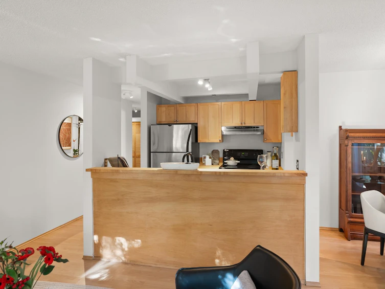 103-2256 W 7th Avenue, Vancouver, BC, V6Y 1Y2 - 28