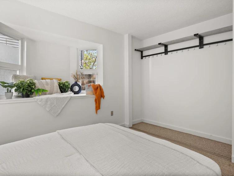 103-2256 W 7th Avenue, Vancouver, BC, V6Y 1Y2 - 37