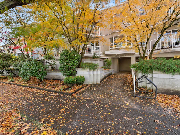 103-2256 W 7th Avenue, Vancouver, BC, V6Y 1Y2 - 40