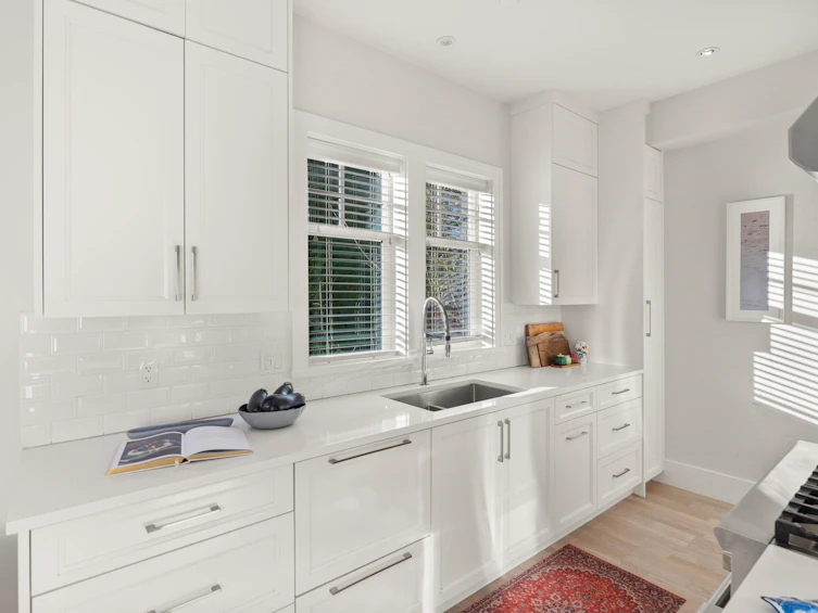 2171 Maple Street, Vancouver, BC, V6J 3T4 - 17