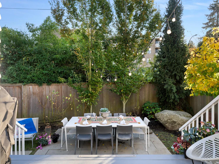 2171 Maple Street, Vancouver, BC, V6J 3T4 - 23