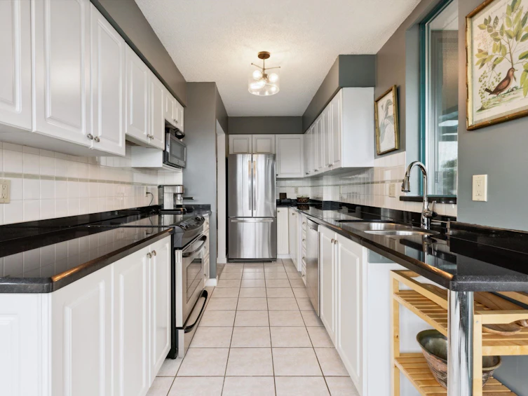 303-7500 Granville Avenue, Richmond, BC, V6Y 3Y6 - 13