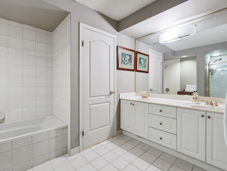 303-7500 Granville Avenue, Richmond, BC, V6Y 3Y6 - 19