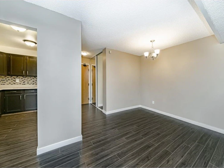 2106-13819 100 Avenue, Surrey, BC, V3T 5L1 - 6