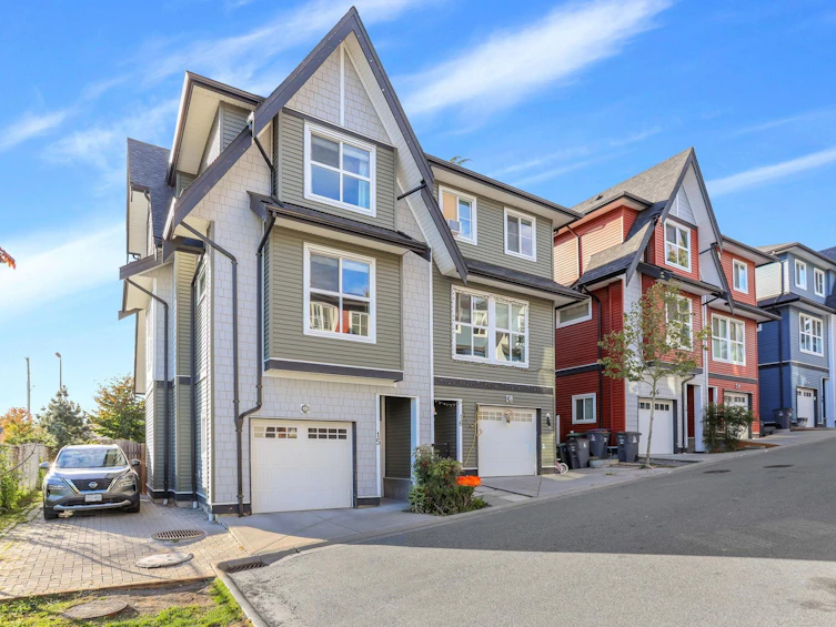 15-14450 68 Avenue, Surrey, BC, V3S 2A9 - 2