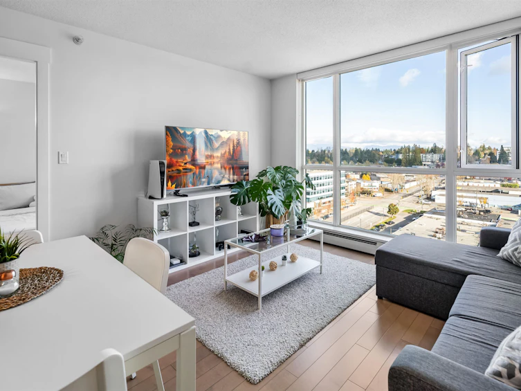 1302-10777 University Drive, Surrey, BC, V3T 0E6 - 5